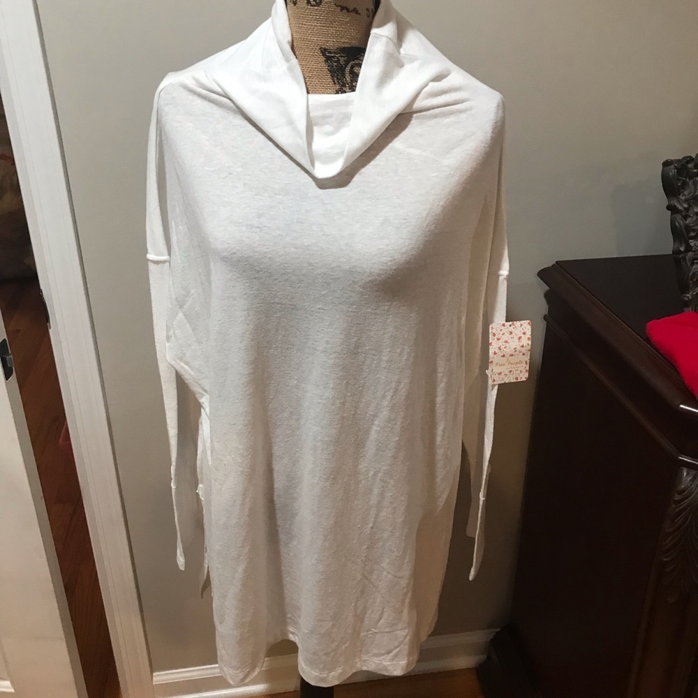 🌷Free People Oversized Top